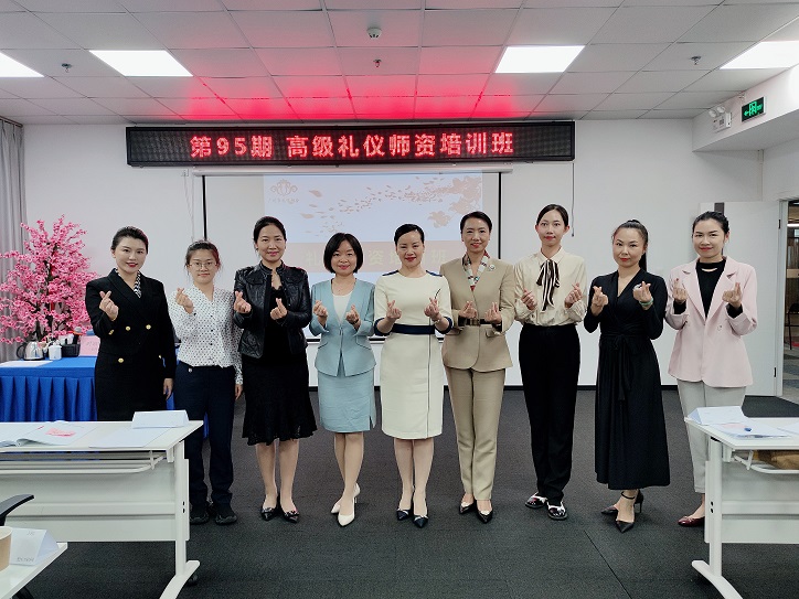 1701826745352261.jpg IMG_20231125_190003.jpg